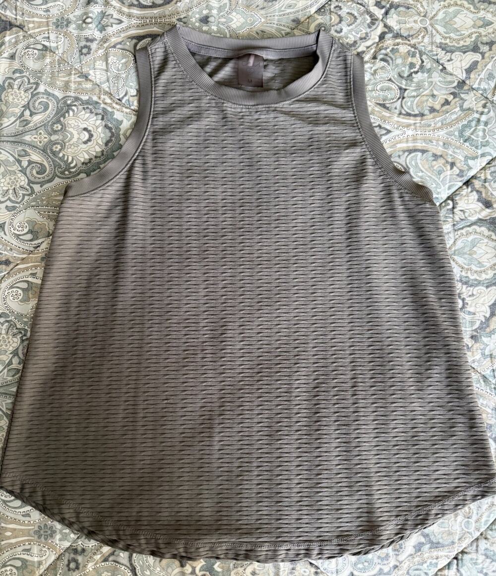 Calia Women's Textured Sleeveless Tank Top Flattering Gym Yoga Size Medium
